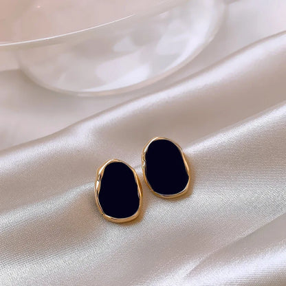 Black Irregular Earrings